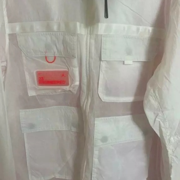 *NWT* Jordan Engineered Hooded Jacket Windbreaker - Picture 2 of 5